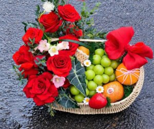 GIỎ TRÁI CÂY HIỆN ĐẠI TONE ĐỎ